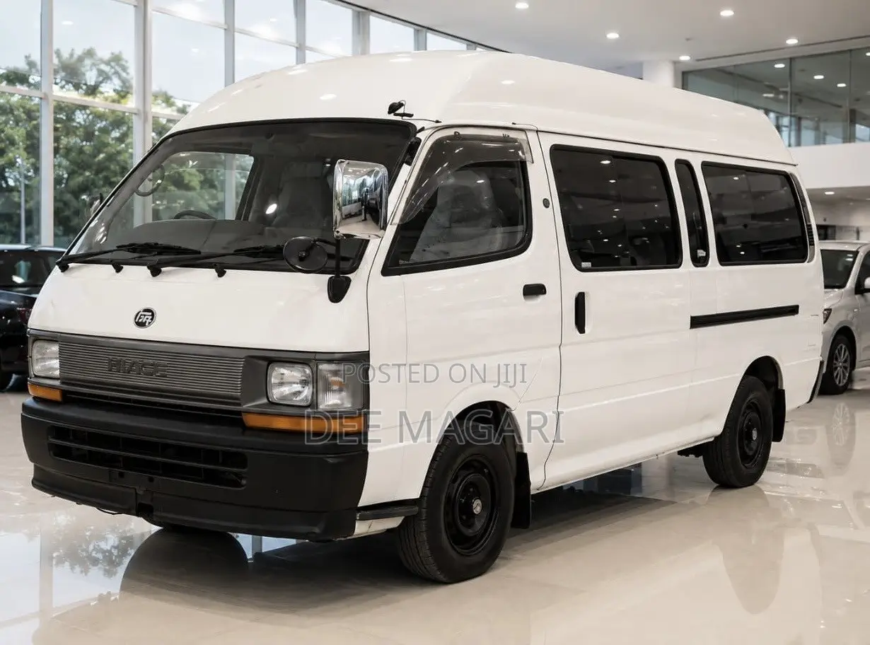 Toyota HiAce 2000 White