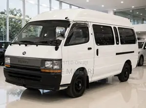 Toyota HiAce 2000 White