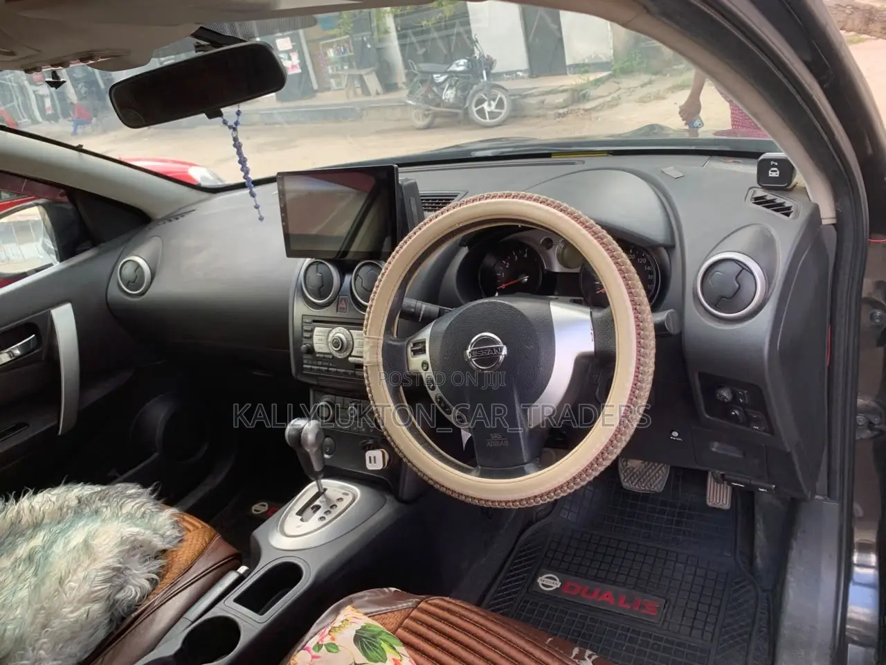 Nissan Dualis 2010 Black