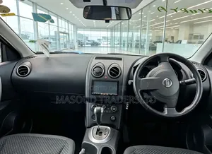 Nissan Dualis 2007 Gold