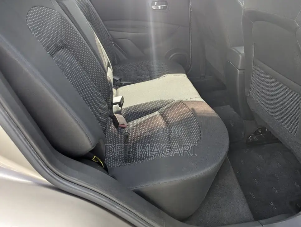 Nissan Dualis 2007 Gold