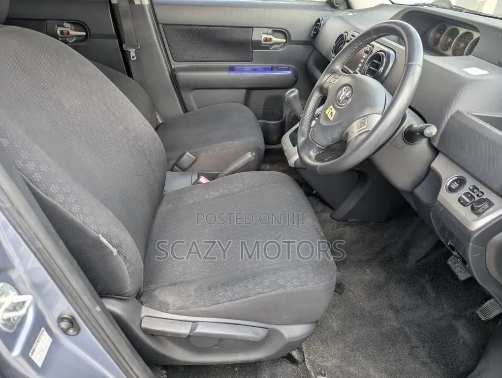 Toyota Corolla Rumion 2007 Gray