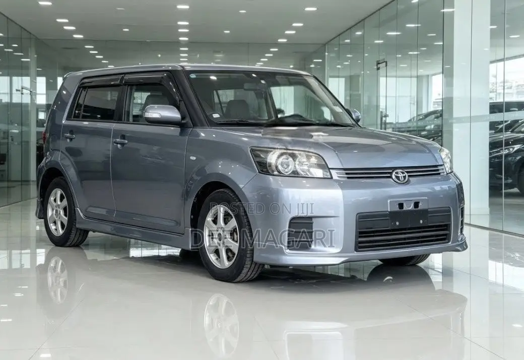 Toyota Corolla Rumion 2007 Gray