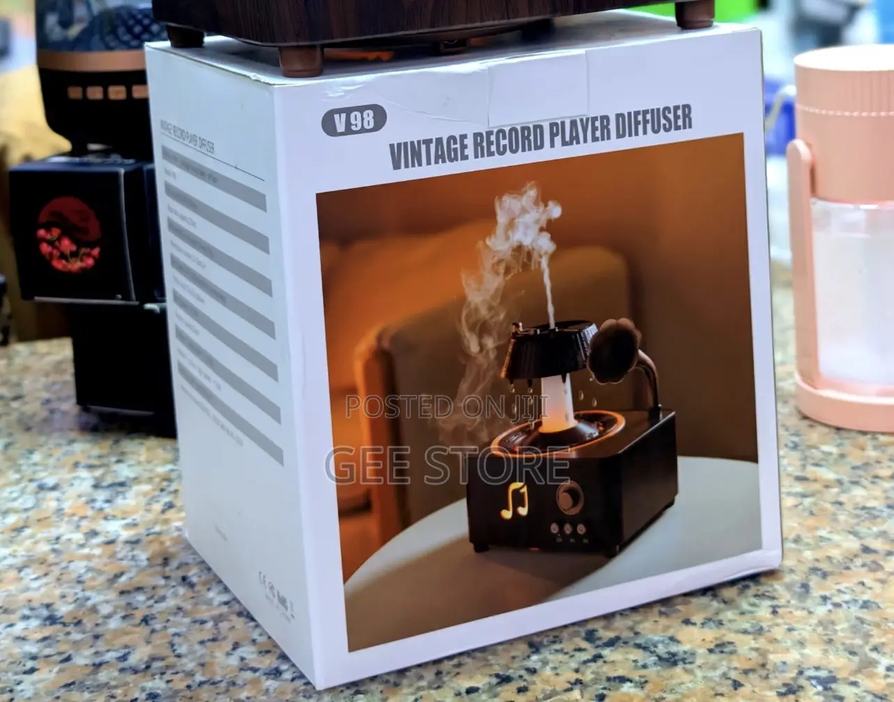 V98 Vintage Record Player Aromatherapy Diffuser and Air Humidifier