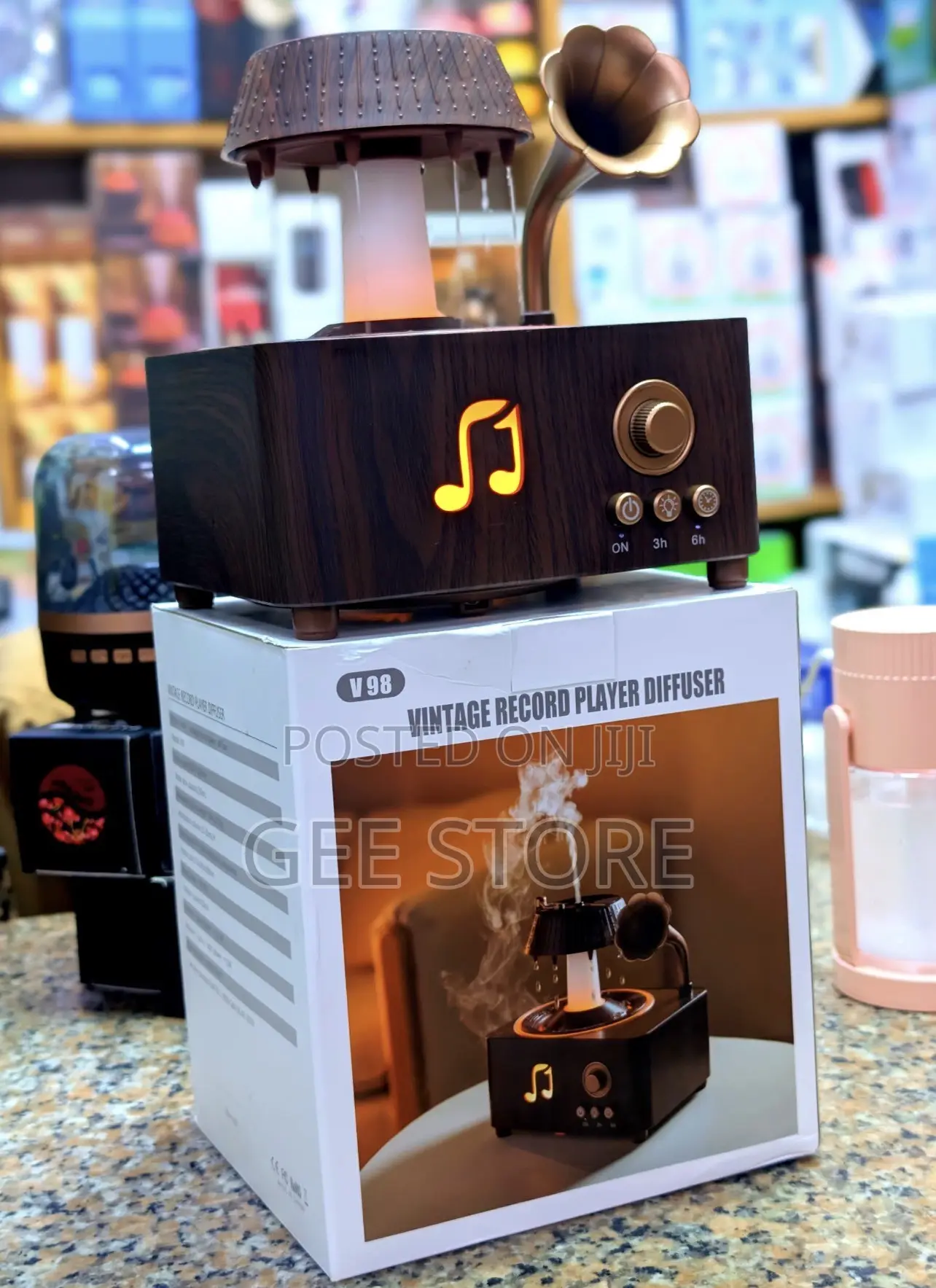 V98 Vintage Record Player Aromatherapy Diffuser and Air Humidifier