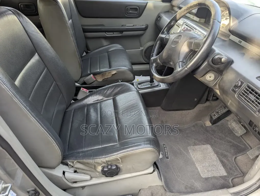 Nissan X-Trail 2002 Silver