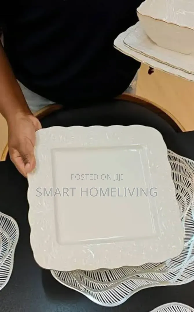 White Dinner Set