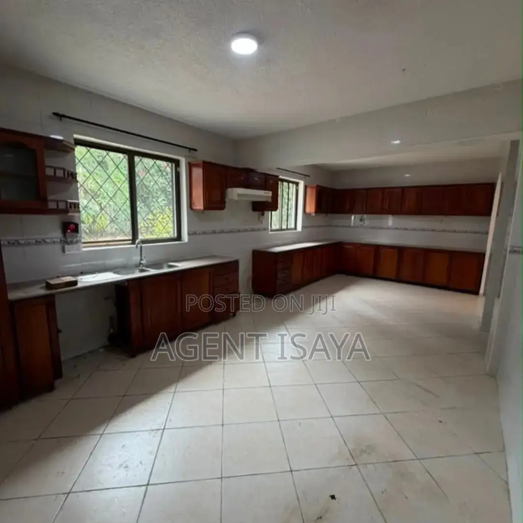 5bdrm Apartment in Kinondoni for rent