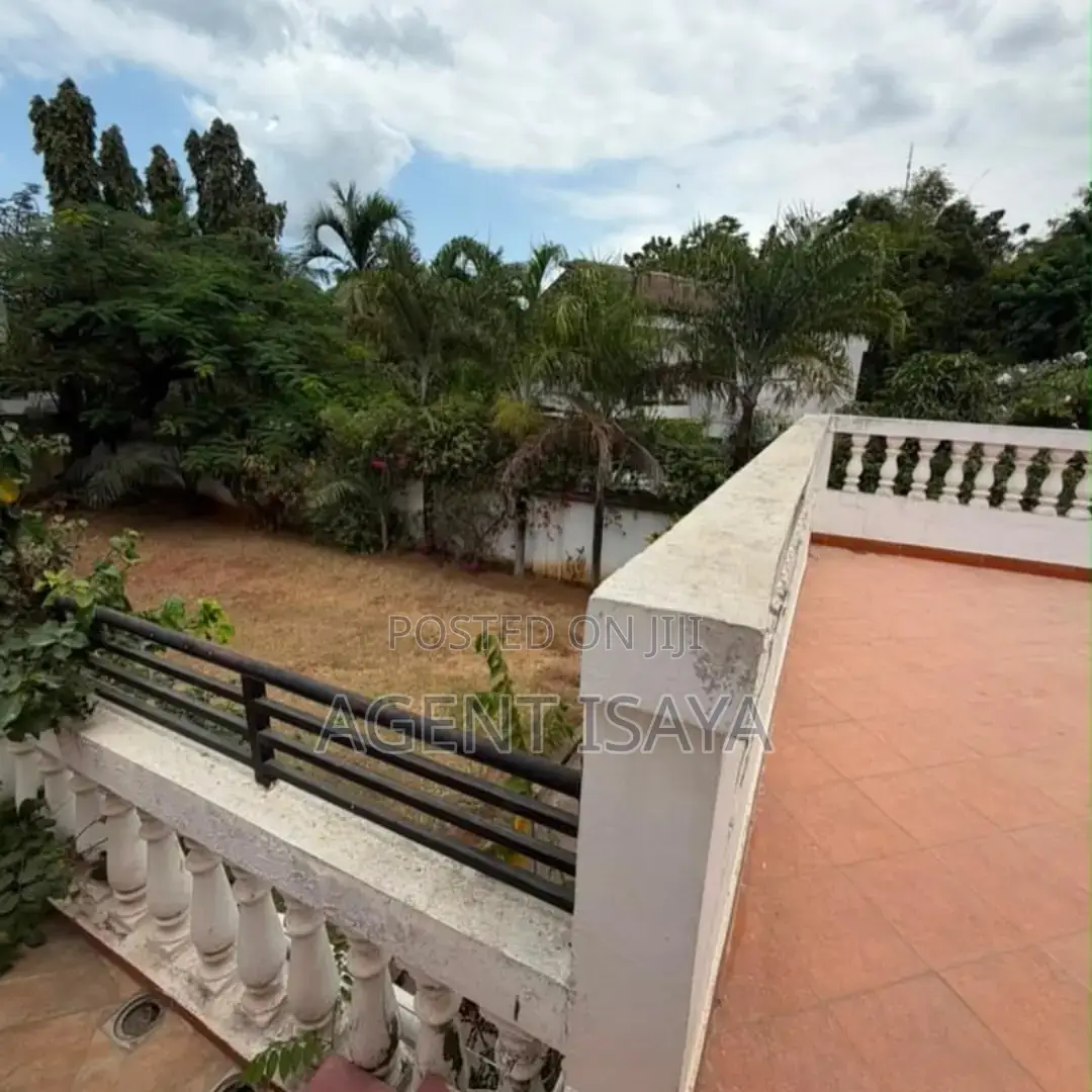 5bdrm Apartment in Kinondoni for rent