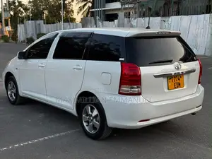 Toyota Wish 2015 White