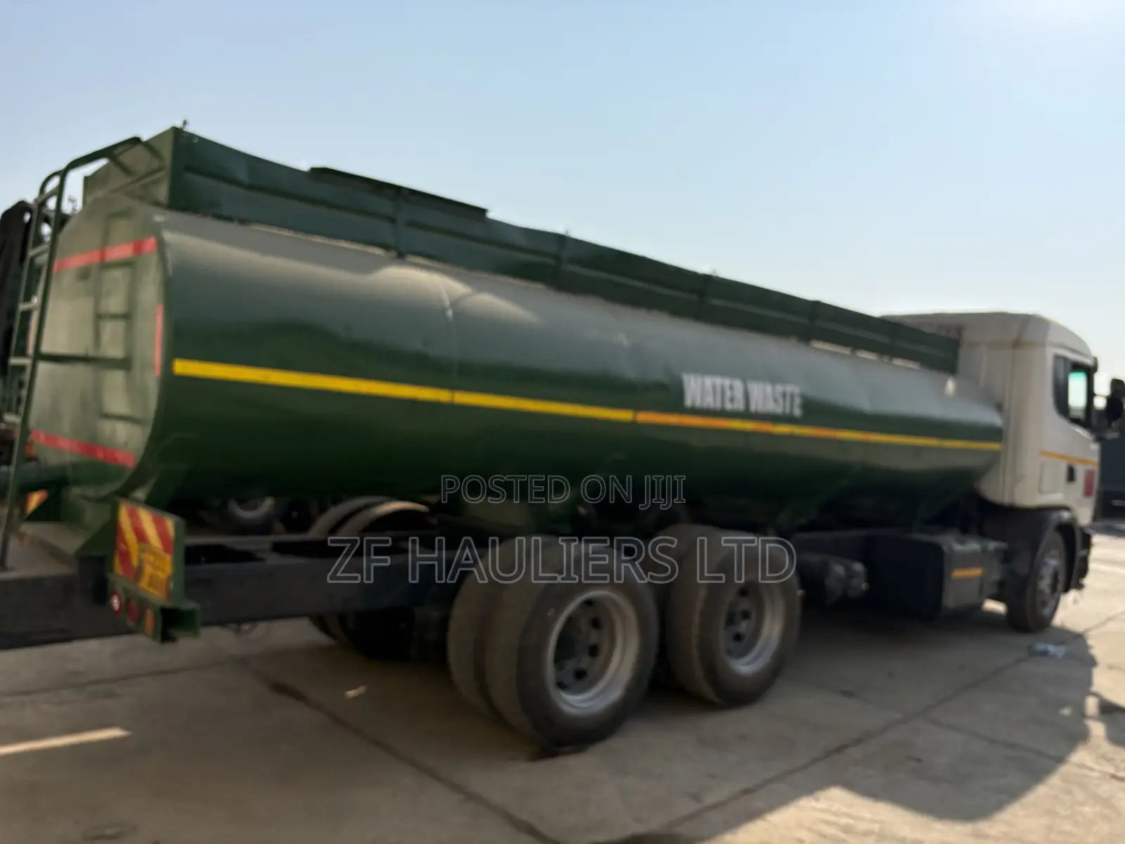 Water Bowser Scania 124
