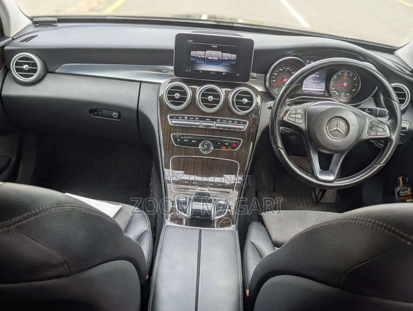 Mercedes-Benz C-Class 2014 Black