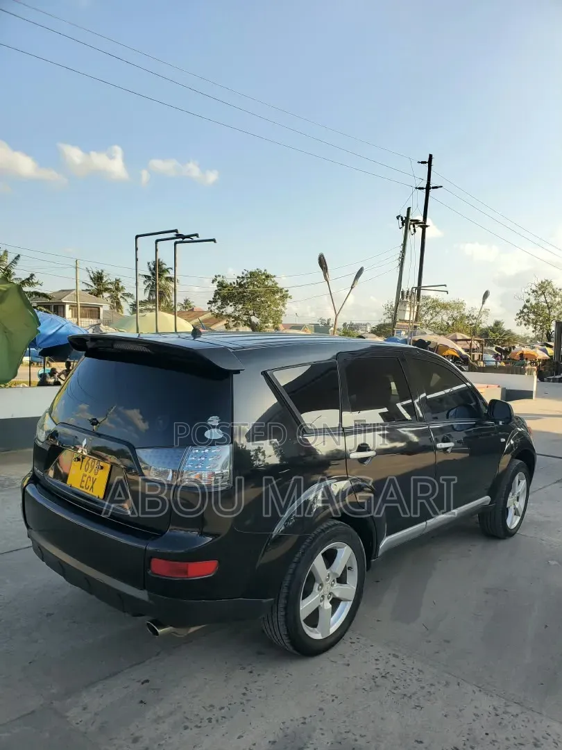 Mitsubishi Outlander 2008 Black