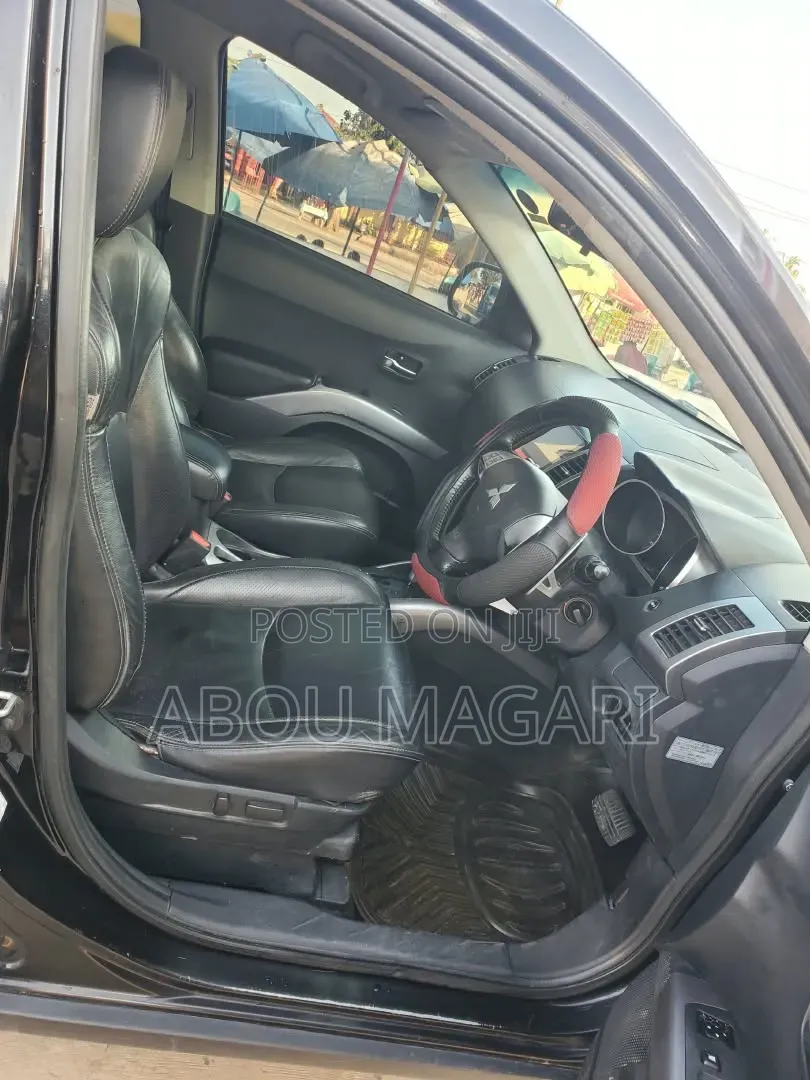 Mitsubishi Outlander 2008 Black