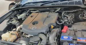 Toyota Hilux 2020 Gray