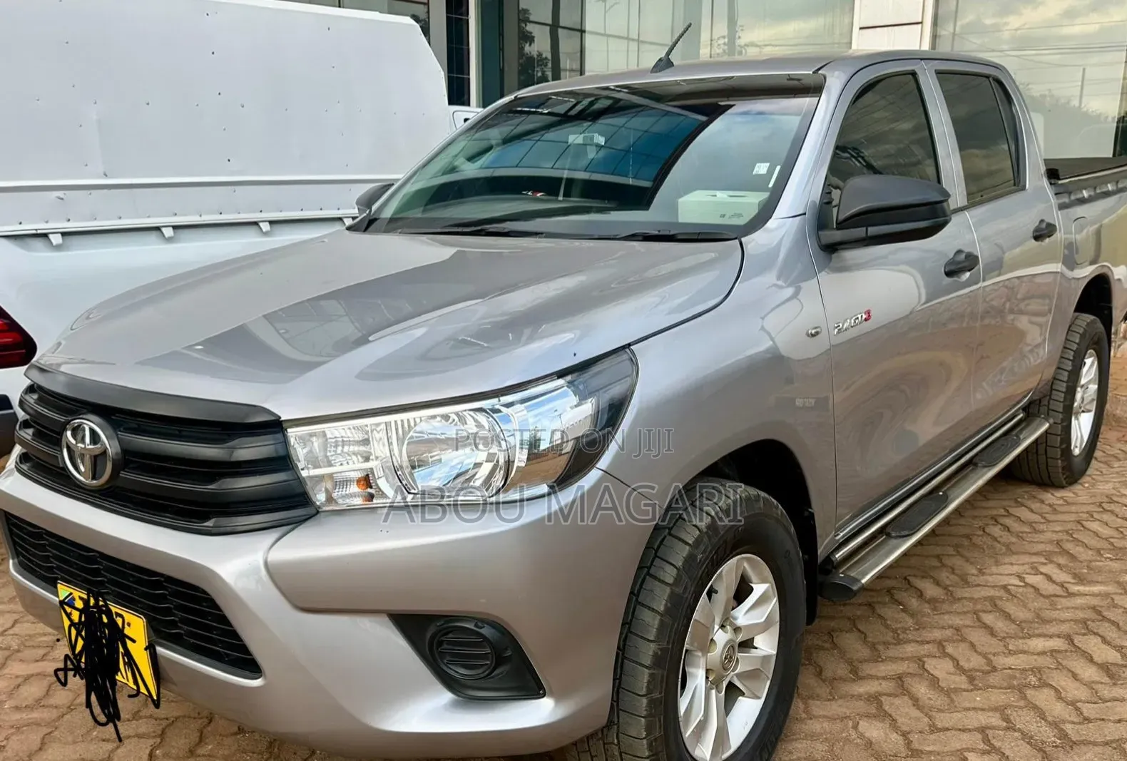 Toyota Hilux 2020 Gray