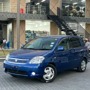 Toyota Raum 1.5 AWD 2006 Blue