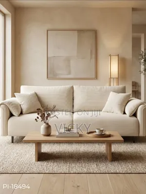 Luxury Modern Sofa | Sofa La Kisasa – 600,000/= 🔥