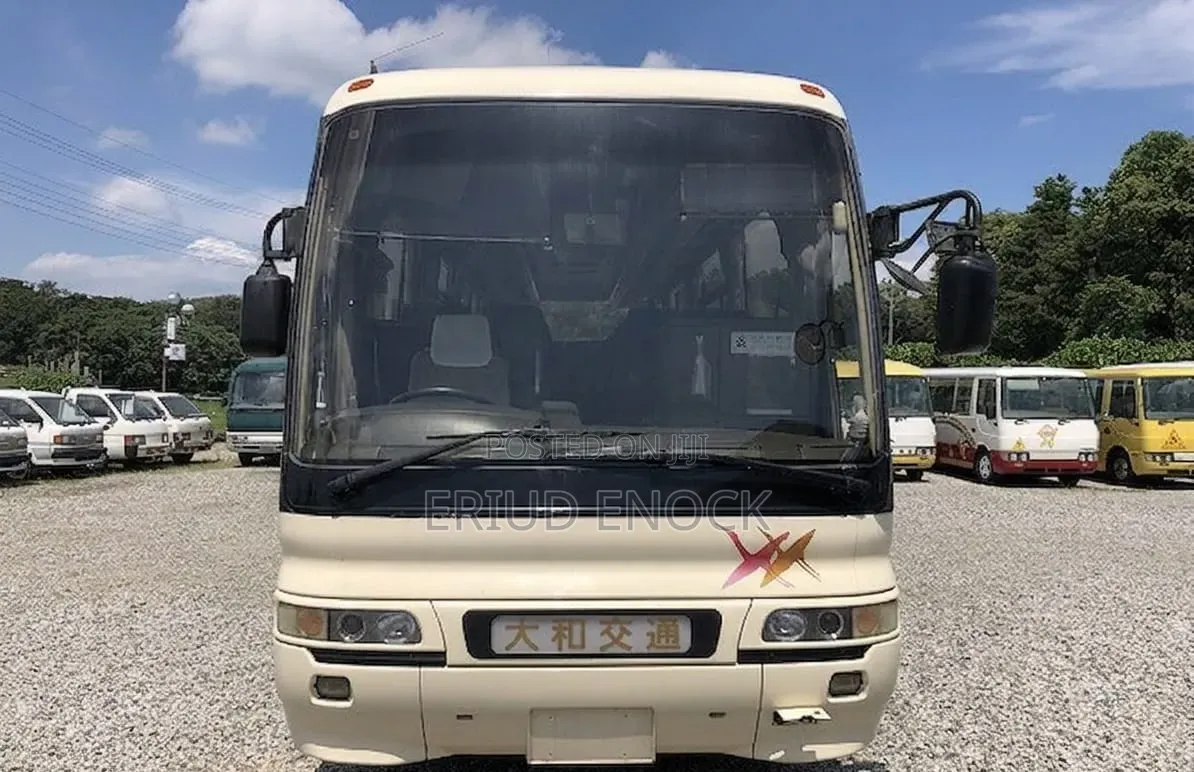 Mitsubishi Fuso Aero Bus 2003 Silver