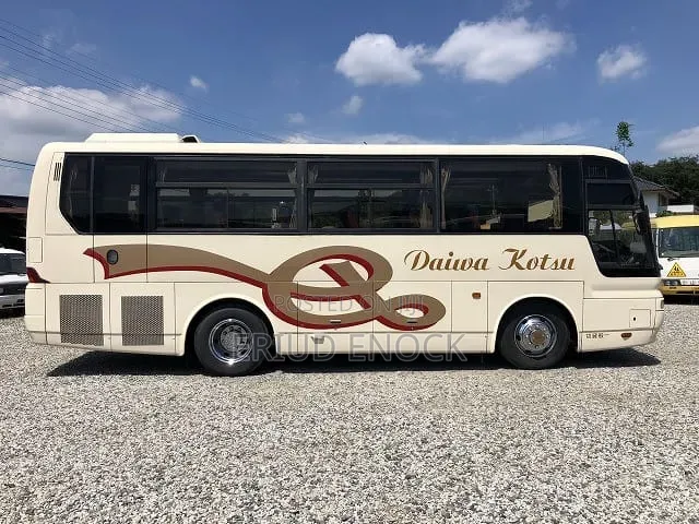 Mitsubishi Fuso Aero Bus 2003 Silver
