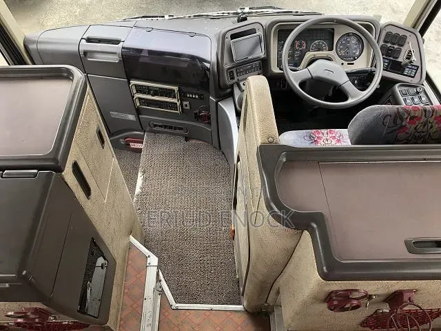 Mitsubishi Fuso Aero Bus 2003 Blue