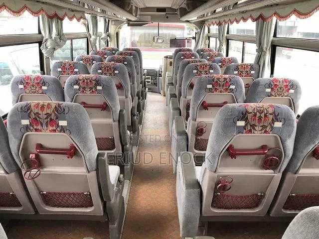 Mitsubishi Fuso Aero Bus 2003 Blue