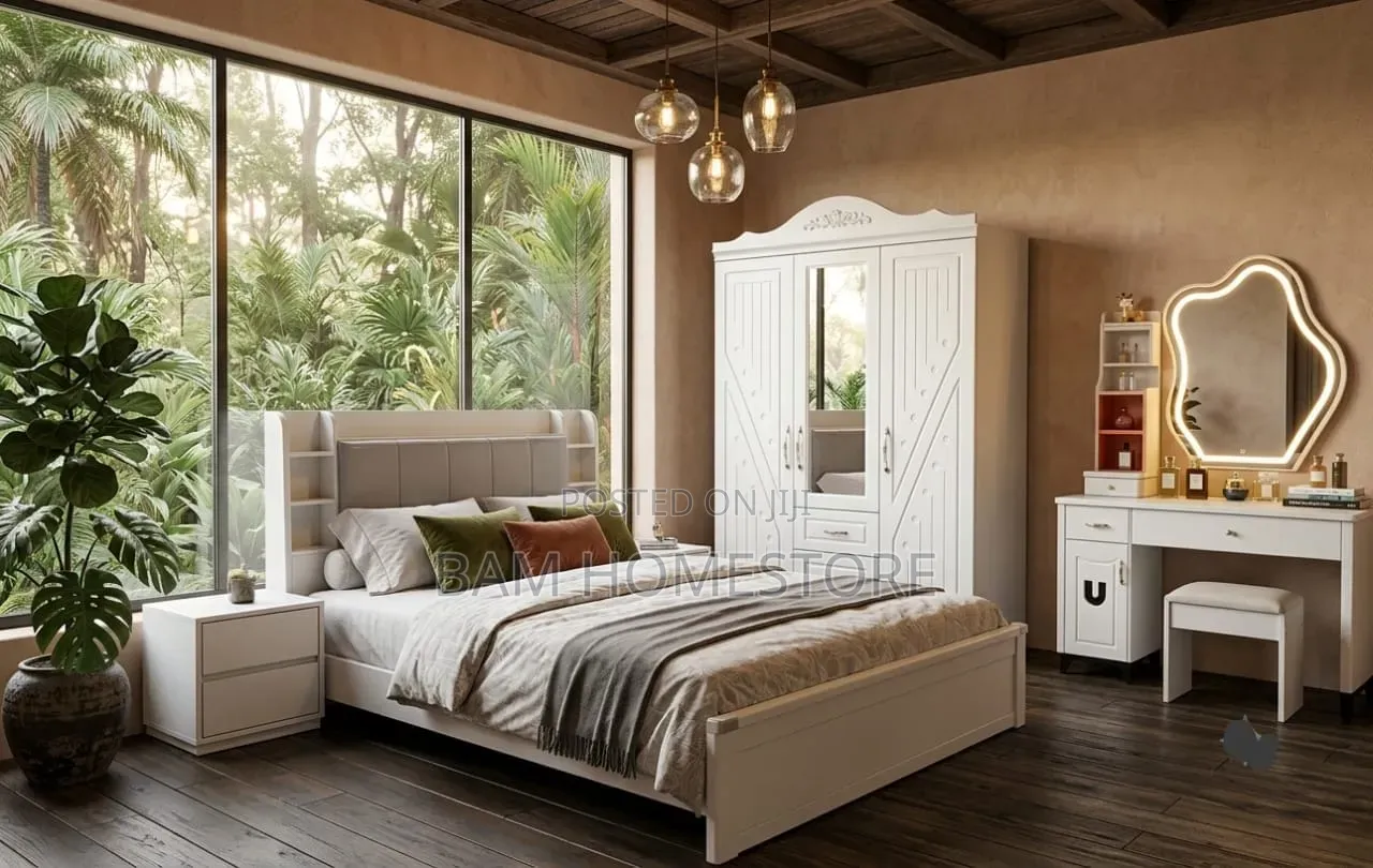 Complete Bedroom Set /Full Size Bed, 3-Door Wardrobe& Dressing Table