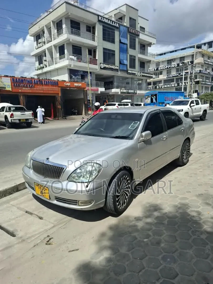 Toyota Brevis 2004 Silver