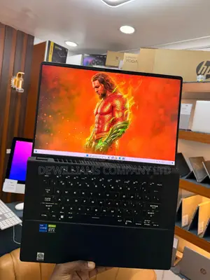 New Laptop Asus ROG Zephyrus M16 16GB Intel Core i7 SSD 512GB