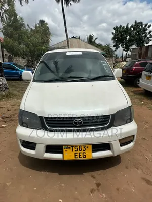 Toyota Noah 2001 White