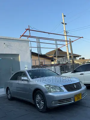 Toyota Crown 2007 Silver