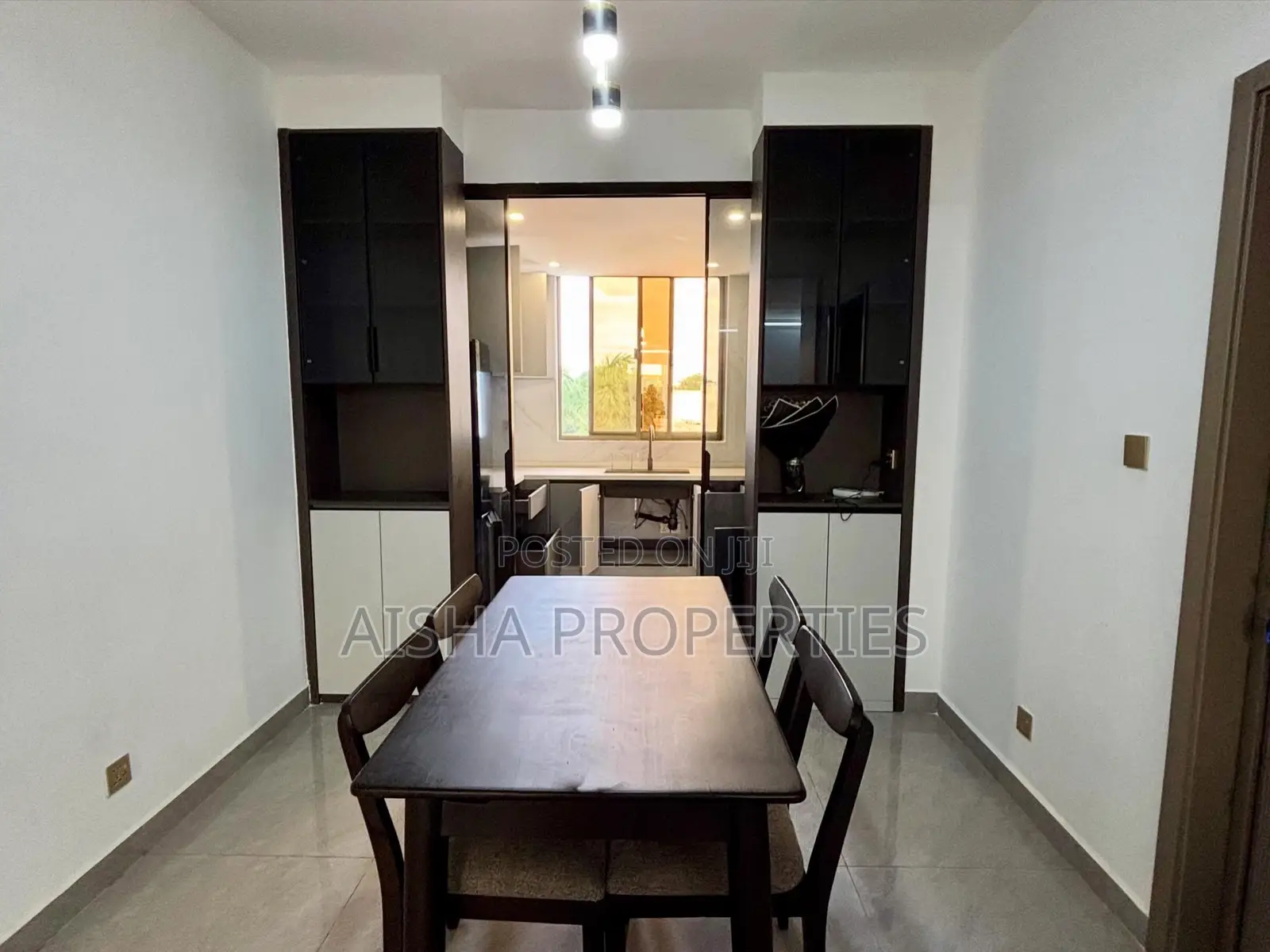 Furnished 4bdrm Apartment in Oyster Bay for rent