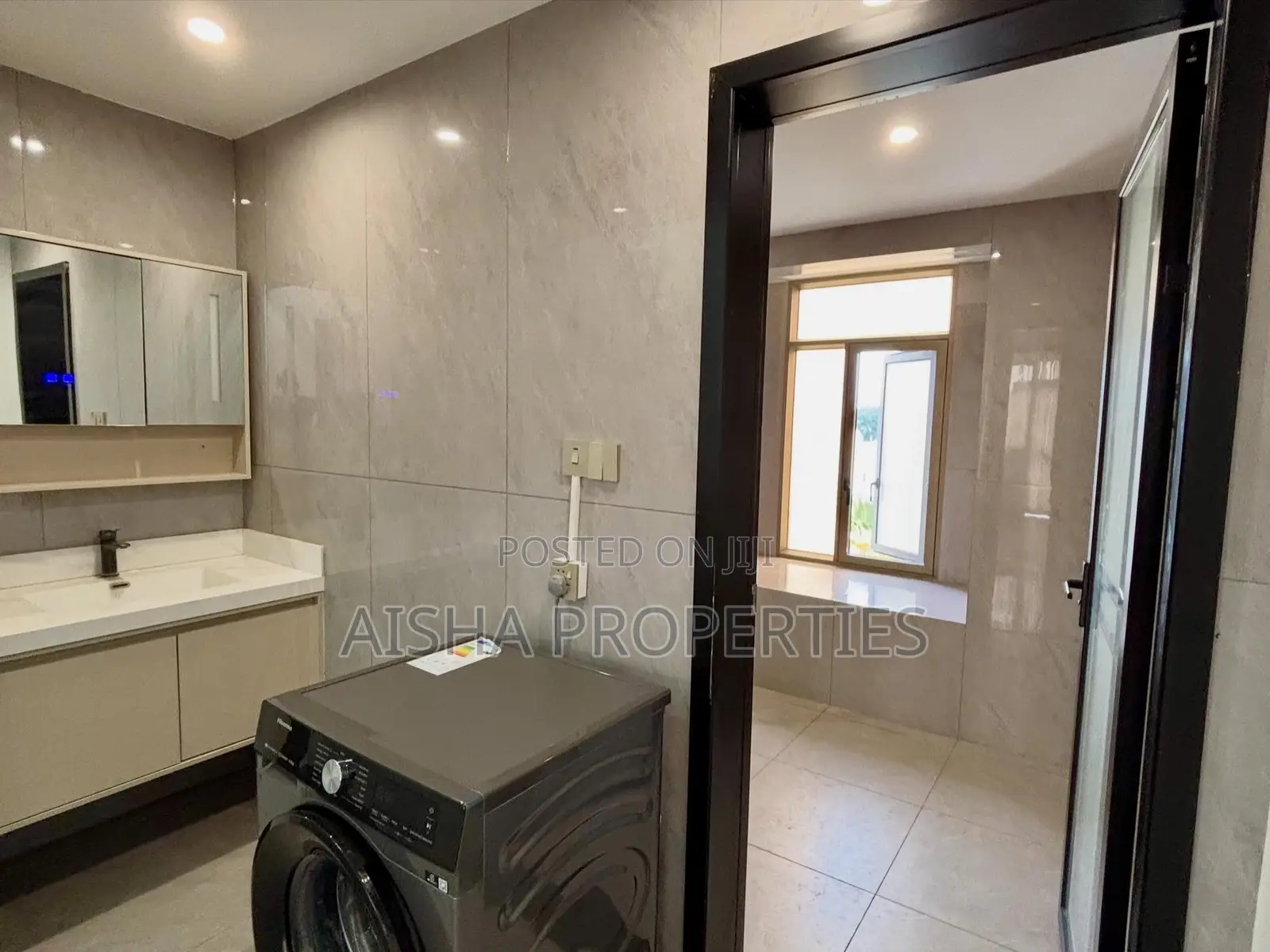 Furnished 4bdrm Apartment in Oyster Bay for rent