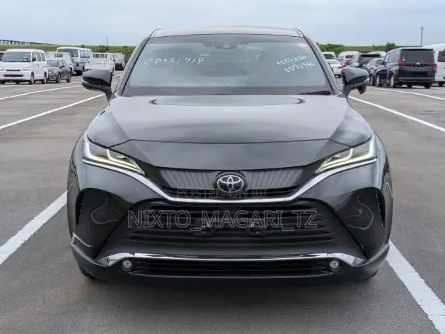 Toyota Harrier 2022 Black