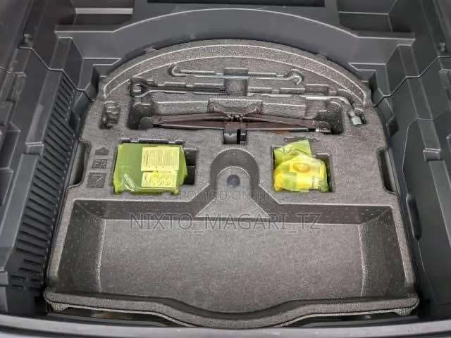 Toyota Harrier 2022 Black