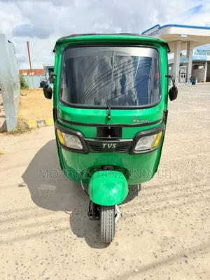 TVS King Deluxe Plus iTouch Start 2026 Green