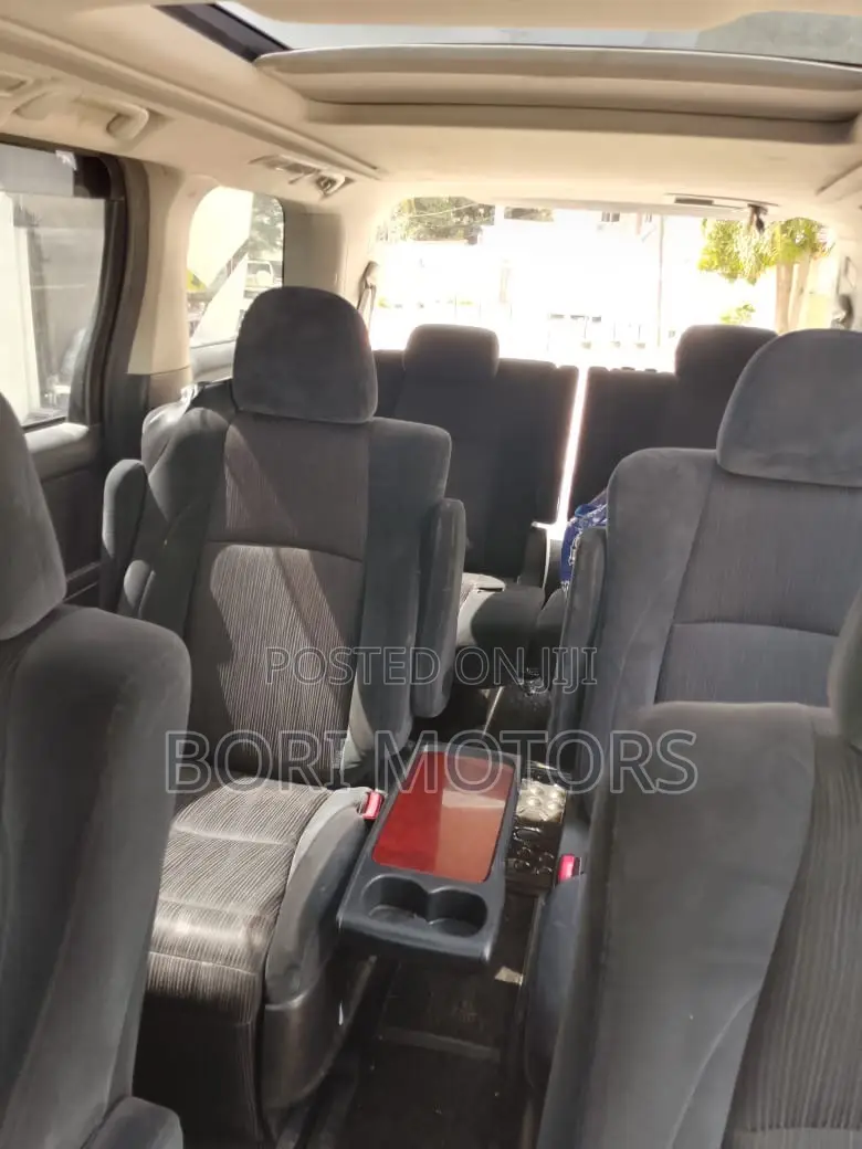 Toyota Alphard 2010 Black