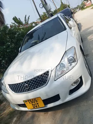 Toyota Crown 2008 White