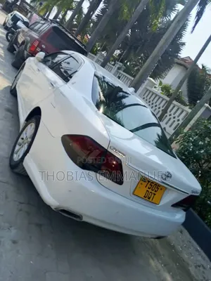 Toyota Crown 2008 White
