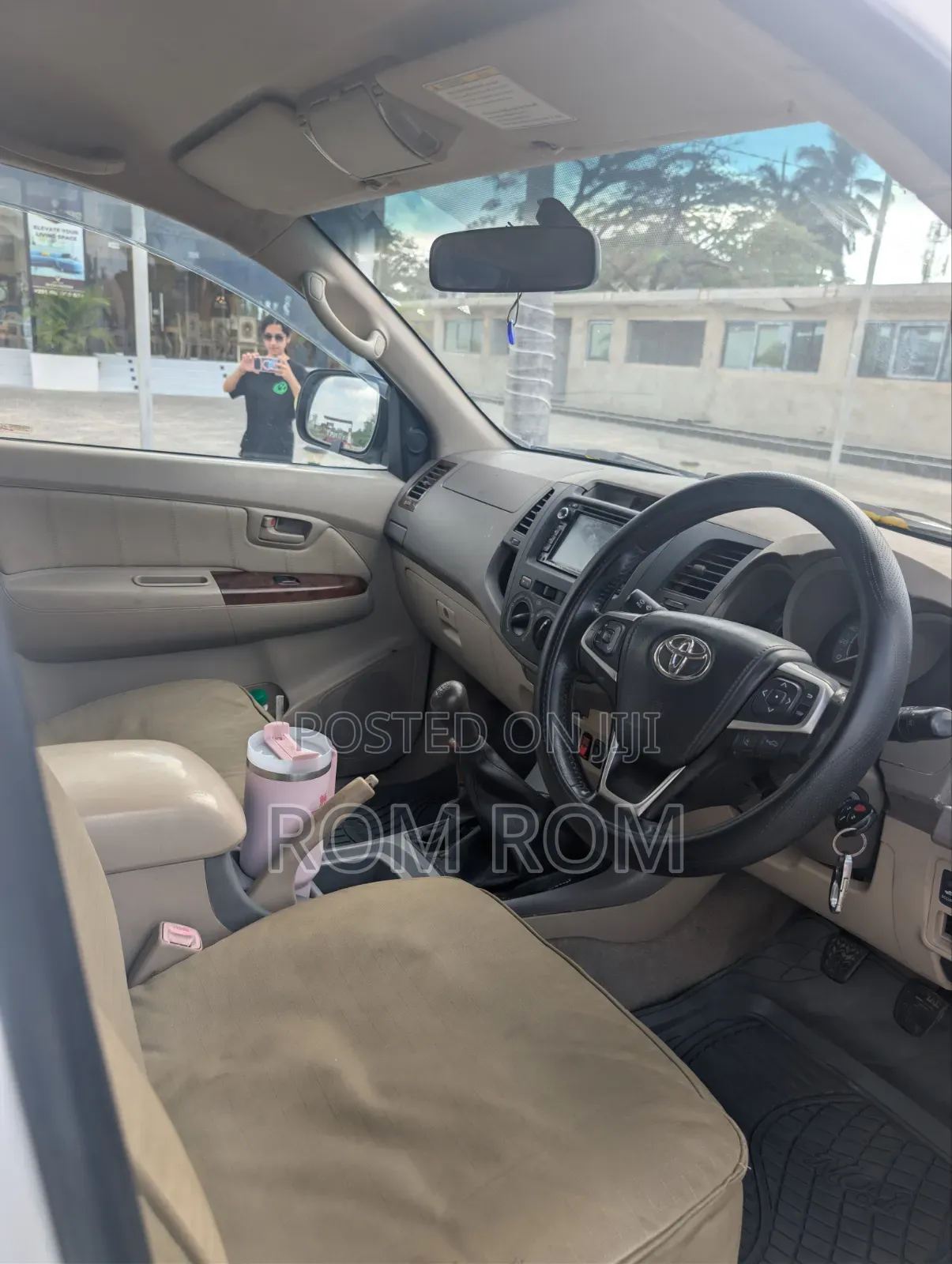 Toyota Hilux 2.5 Cab 2005 White