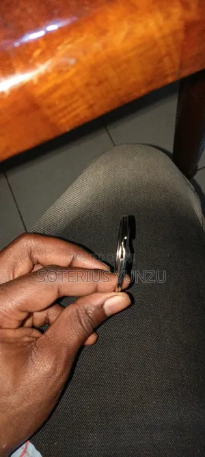 KEY RINGS-Material Hard Nickel