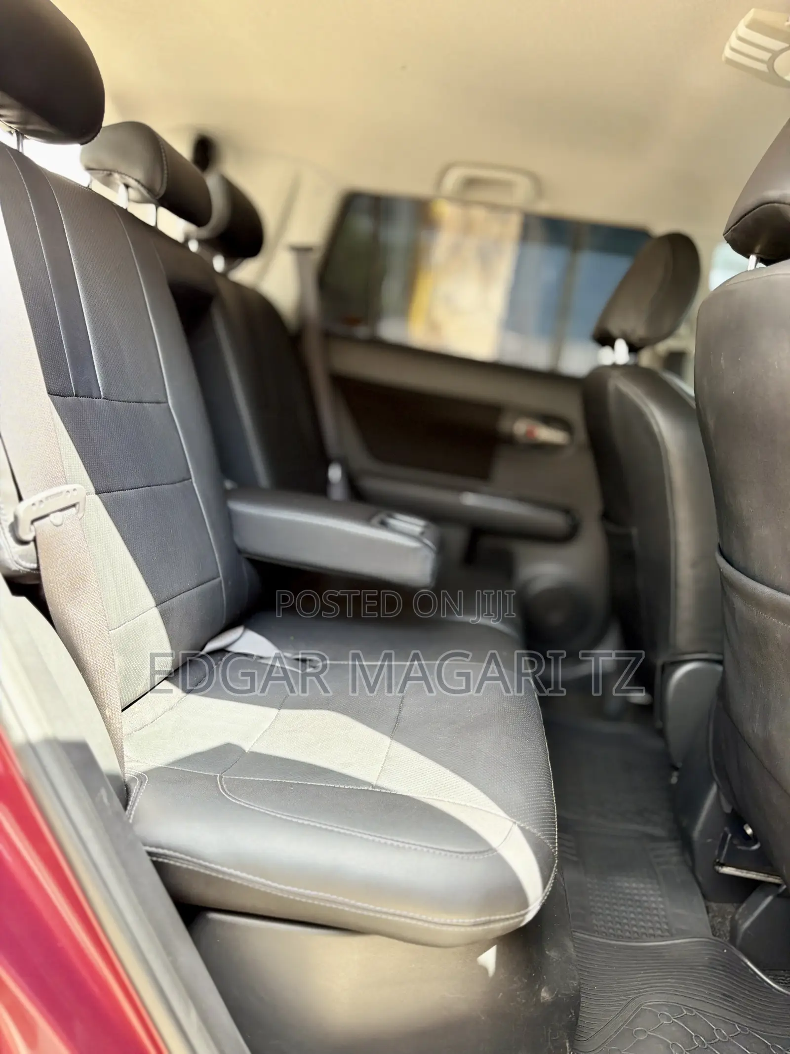 Toyota Corolla Rumion 2009 Red