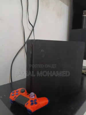 Playstation 4 Slim Full Package + Account Yenye Games 5 Ikiwemo Fifa