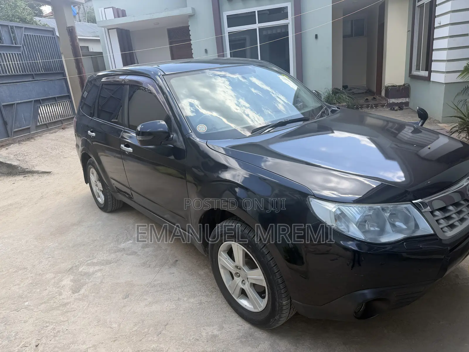 Subaru Forester 2012 Black