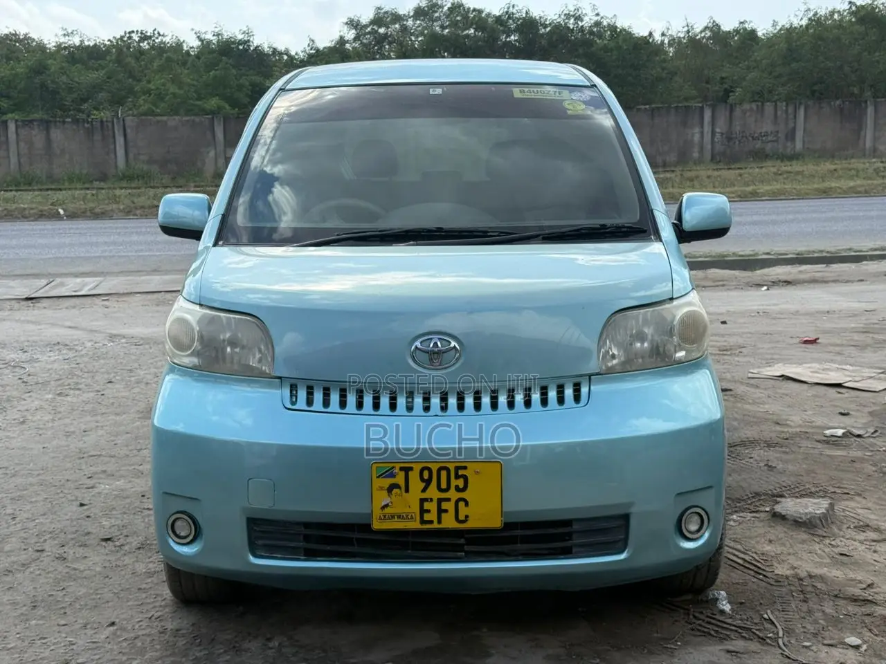 Toyota Porte 2005 Blue