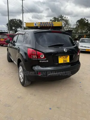 Nissan Dualis 1990 Black