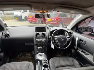 Nissan Dualis 1990 Black