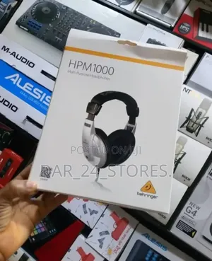 Behringer Studio Monitoring Headphones
