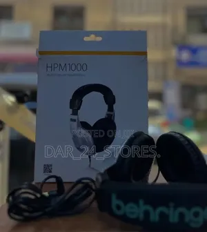 Behringer Studio Monitoring Headphones