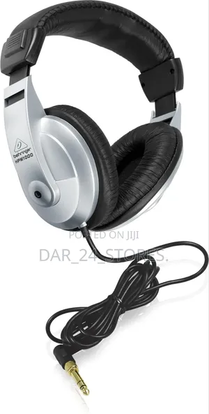Behringer Studio Monitoring Headphones